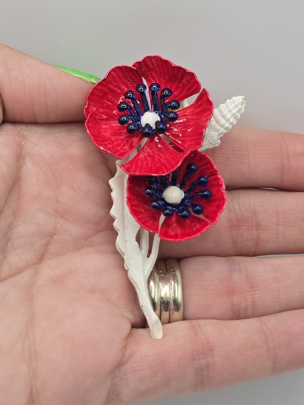 VTG Red Enamel Poppy Flower Brooch w/White Leaves & Blue Stamens, 1960s, 2.5"